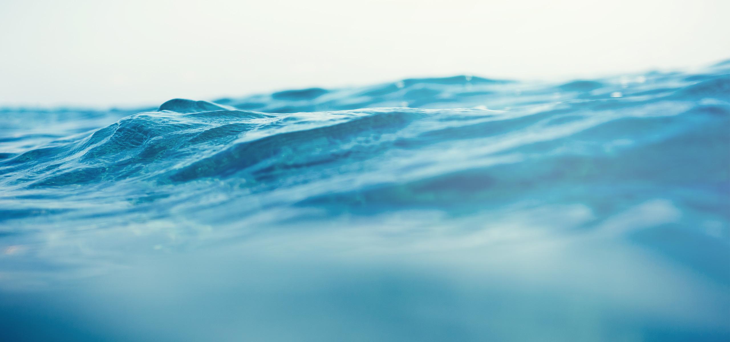 BRITA daha sağlıklı gezegen okyanus dalgaları