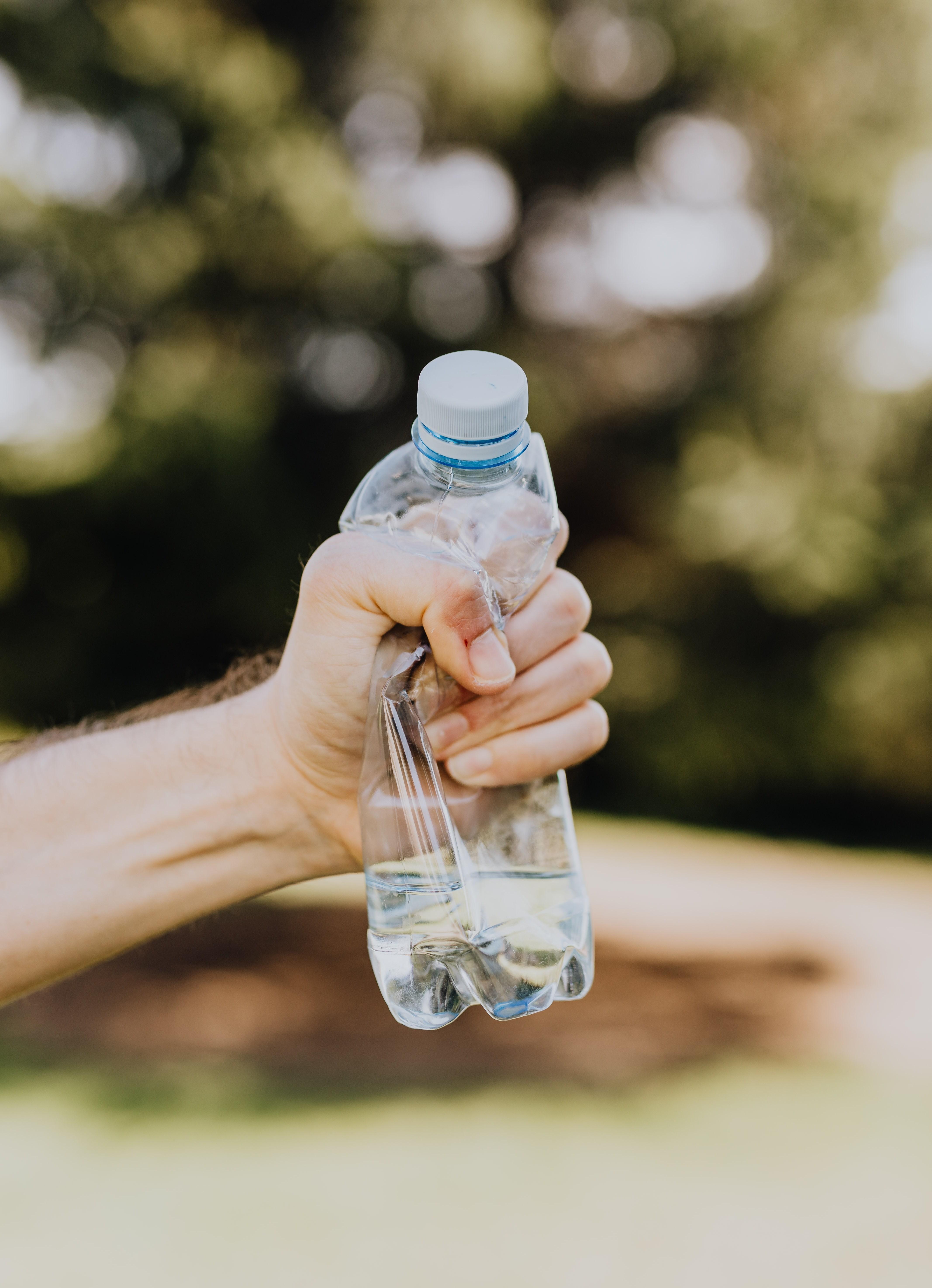 Brita amplía su gama de botellas de agua filtrada - Noticias de Electro en  Alimarket